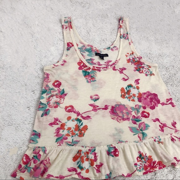 3 for $28🌼 American Eagle Floral Flowy Tank Top - Picture 2 of 7